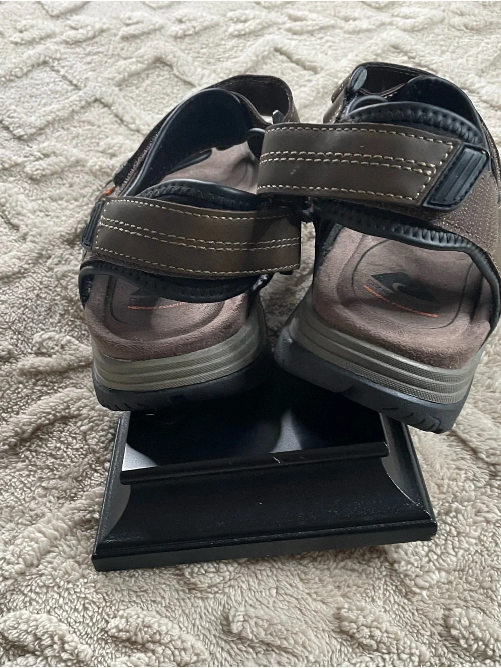 Ozark Trail Men's Brown Adjustable Strap Sandals~ Size 10- Casual Summer